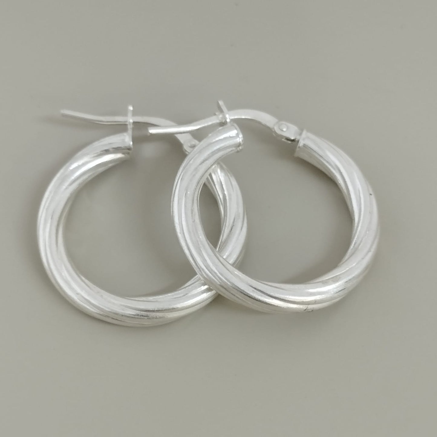 CANDONGA MELCOCHA 2.4CM DE PLATA LEY 925 ID: 289