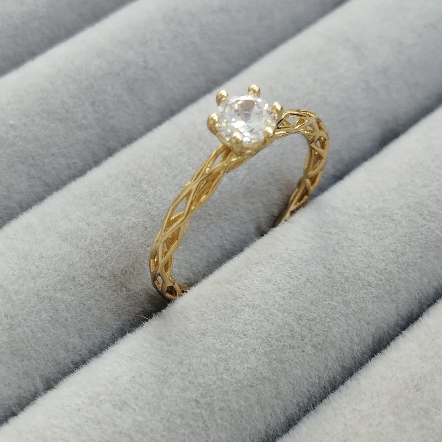 Anillo Solitario Con Circon Blanco T7 1/2 ID: 358