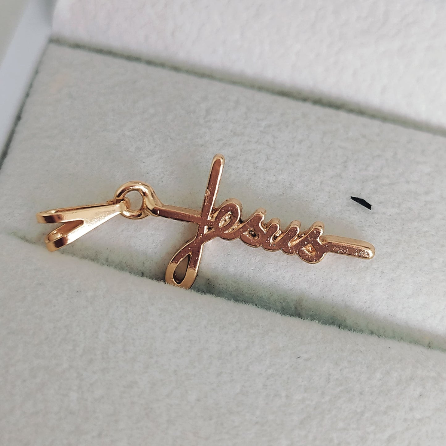 Dije Cruz Jess 3.2cm