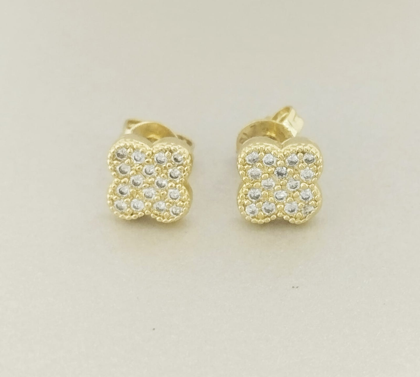 Topos Trebol Luck Circon Blanco 7mm