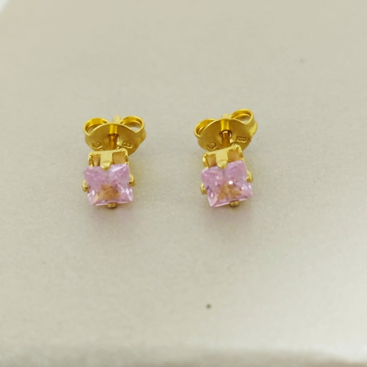 Topo Circon Cuadrado Rosa