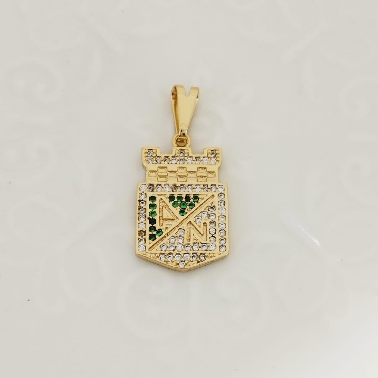 Dije Escudo Nacional Circones 3.2cm