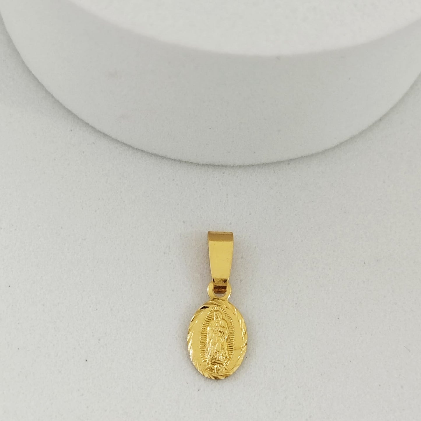 Dije Virgen Guadalupe 1.5cm