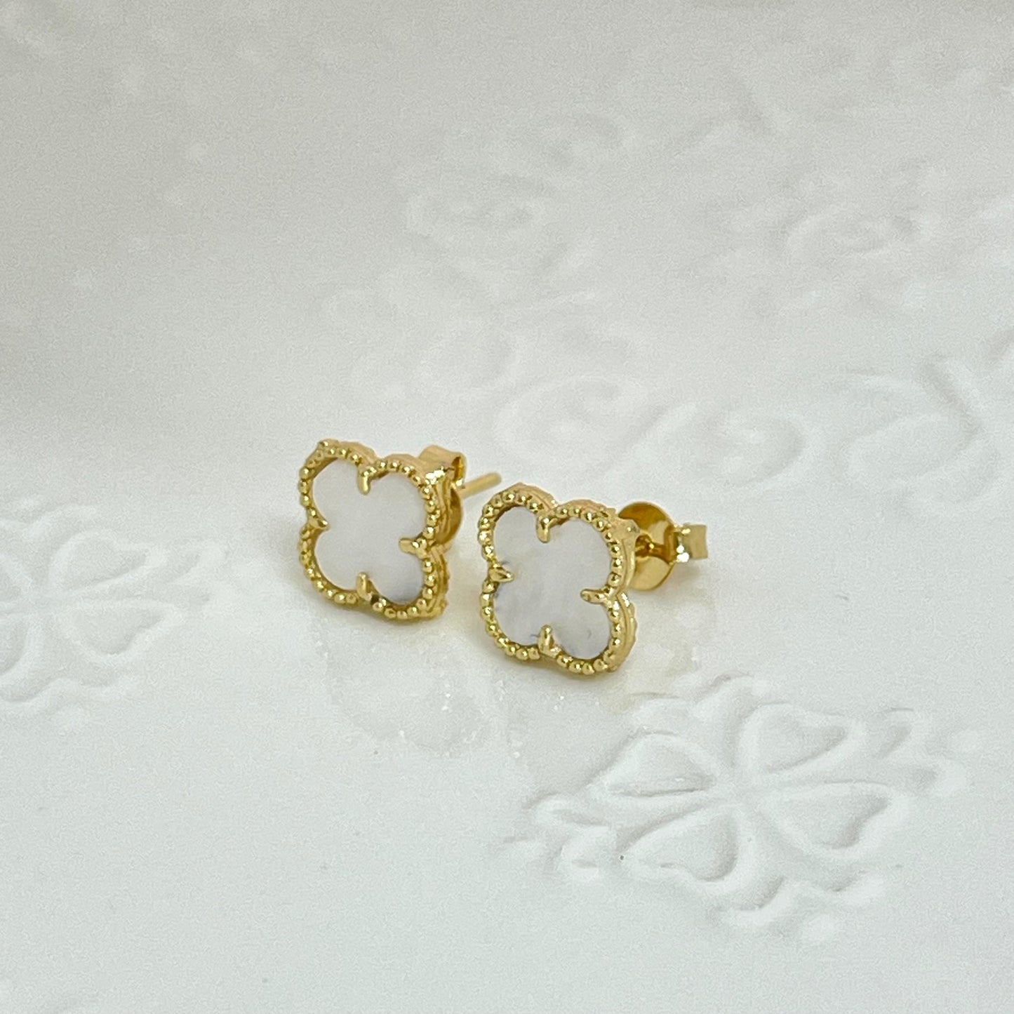 Topo Trébol VCLF Nacar 1cm ID: 168