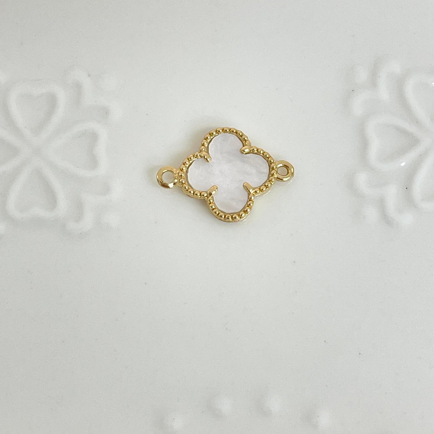 Herraje Trébol VCLF Nacar 1.5cm ID: 176