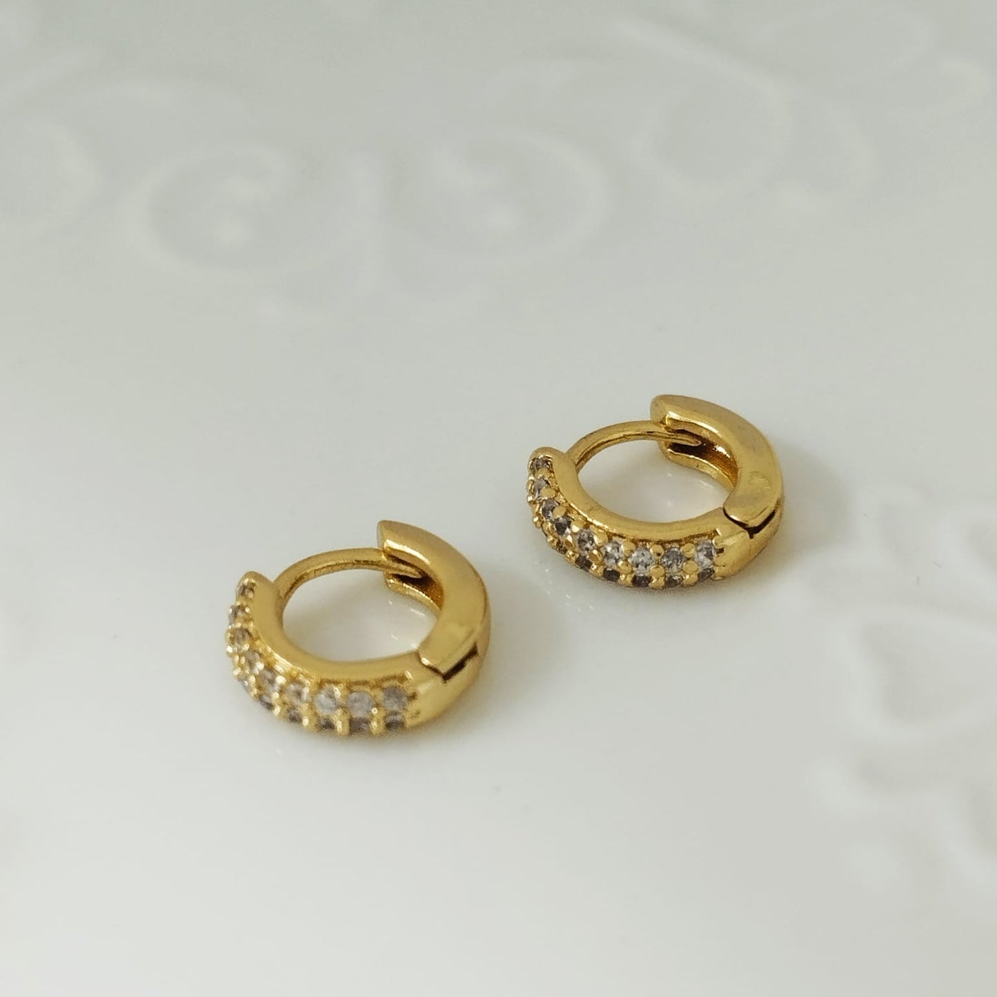 Candonga Con Circones Blancos 1cm ID: 174