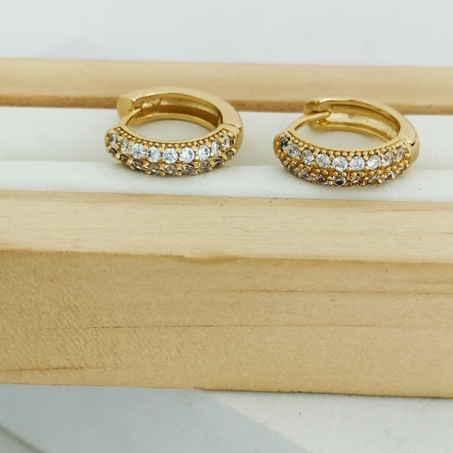 Candonga Con Circón Blanco 1.5cm ID: 208