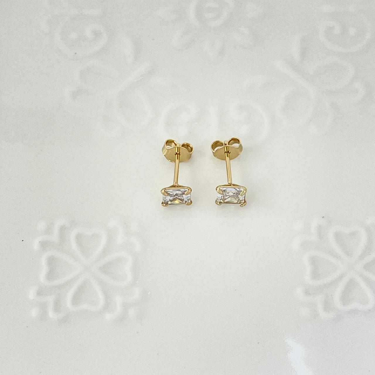 Topo Circon Cuadrado 6mm ID: 221