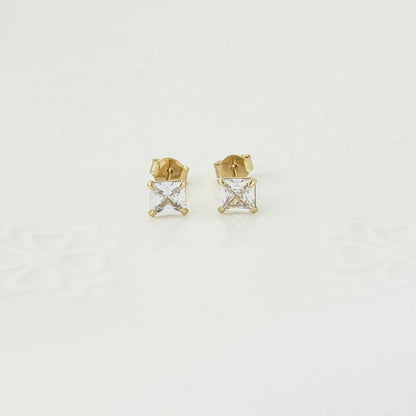 Topo Circon Cuadrado 6mm ID: 221