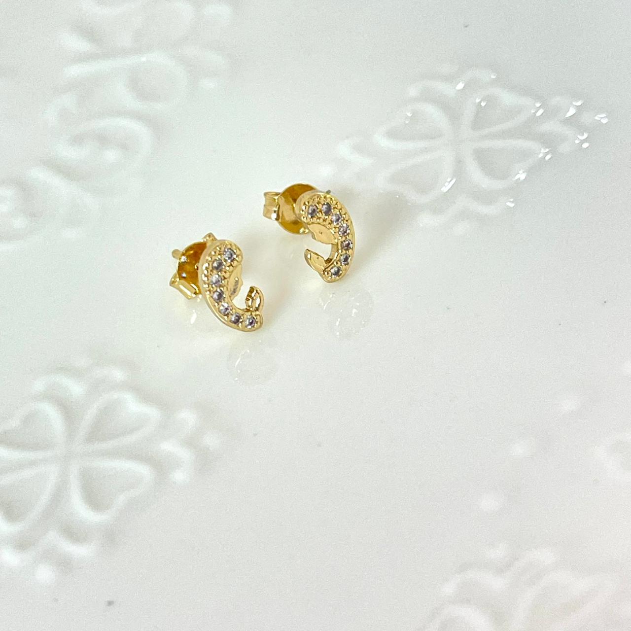 Topo Viren Orando Con Circón Blanco 8 mm ID: 251