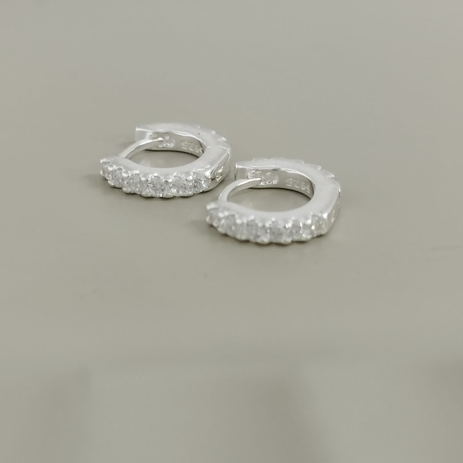 CANDONGA ABRE FACIL CON CIRCONES 8MM DE PLATA LEY 925 ID: 292