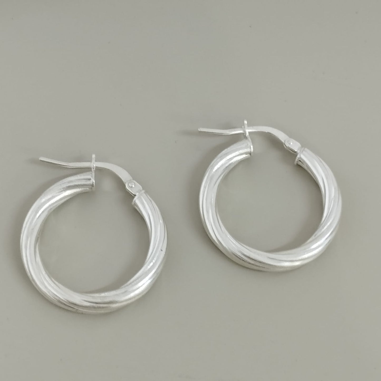 CANDONGA MELCOCHA 2.4CM DE PLATA LEY 925 ID: 289