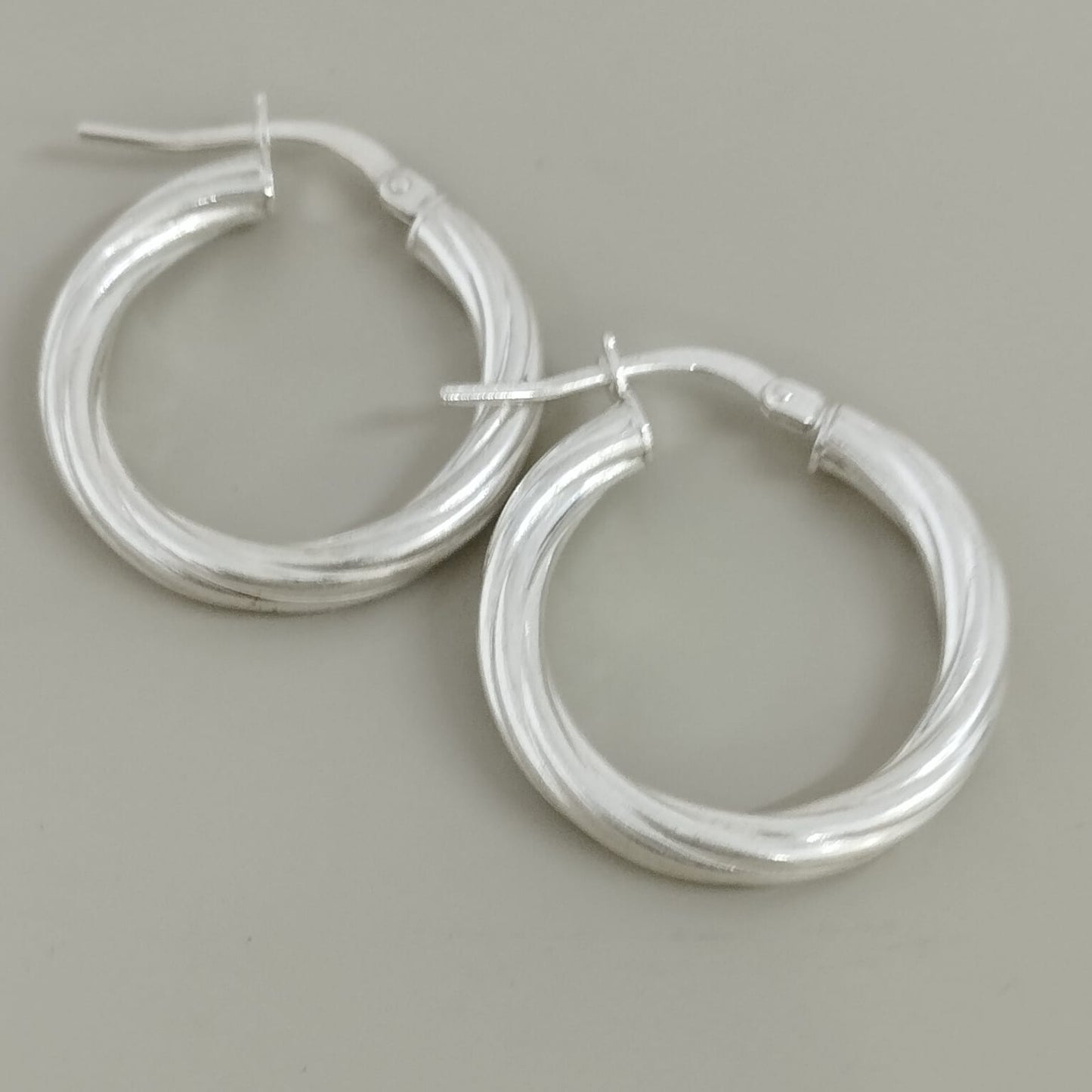CANDONGA MELCOCHA 2.4CM DE PLATA LEY 925 ID: 289