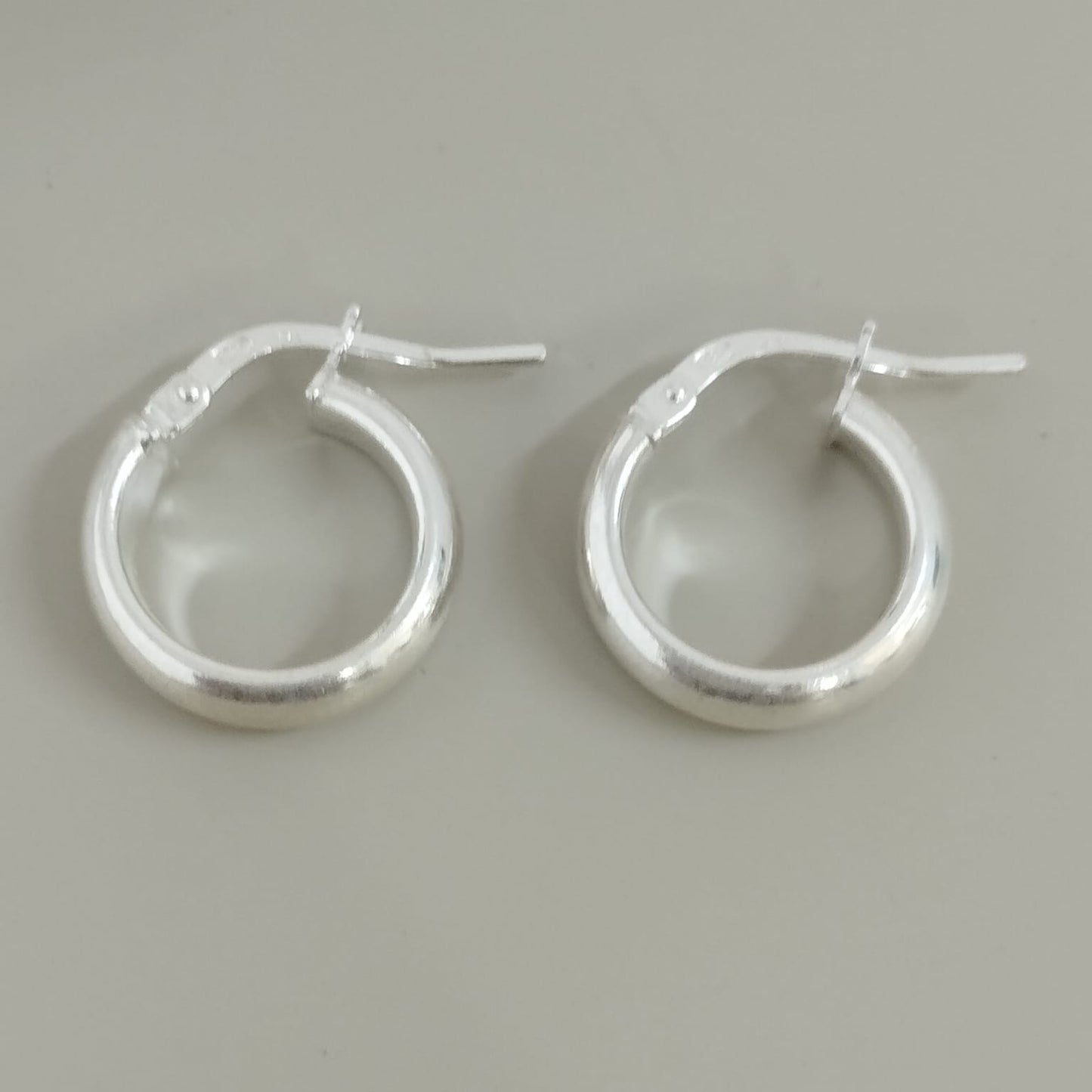 CANDONGA LISA 1.5CM DE PLATA LEY 925 ID: 290