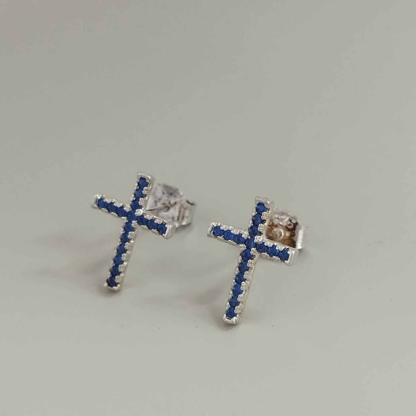 TOPO CRUZ CIRCON AZUL 1.2CM DE PLATA LEY 925 ID: 304