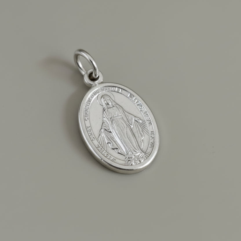 DIJE VIRGEN MILAGROSA 2.4CM DE PLATA LEY 925 ID: 283