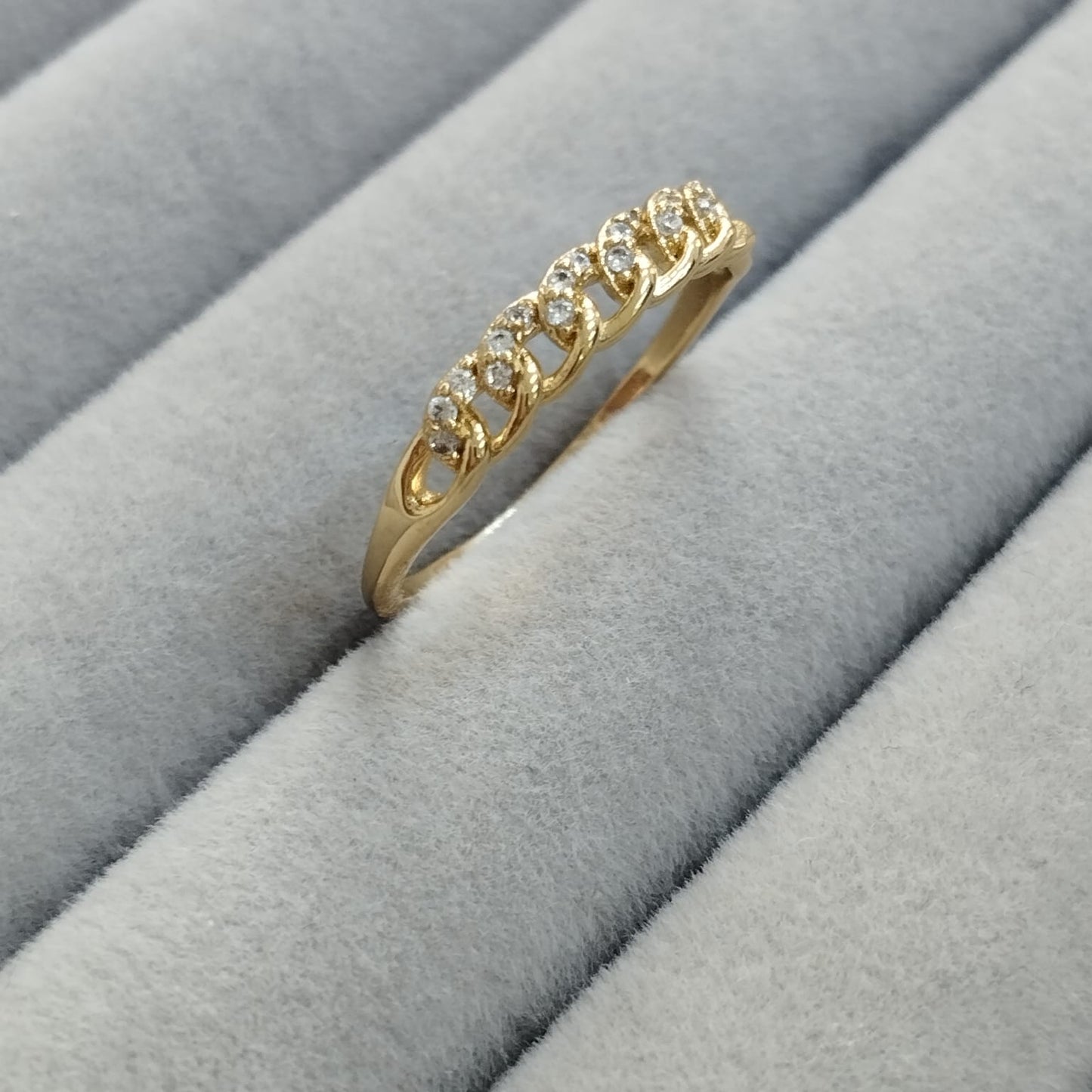 Anillo Cubano Con Circón Blanco T7 ID: 356