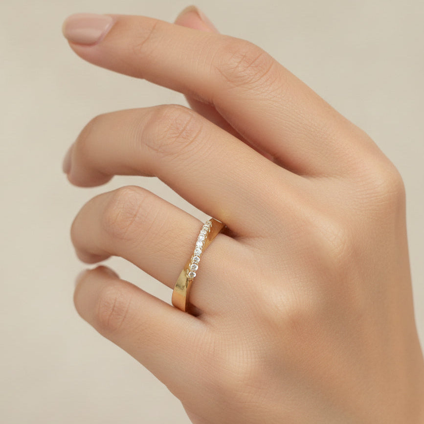Anillo Churumbella Con Circon Blanco T8 ID: 352