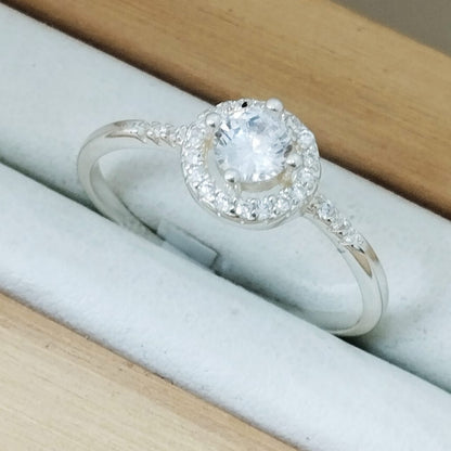 Anillo Solitario Circón Blanco T9 Plata Ley 925 ID: 422