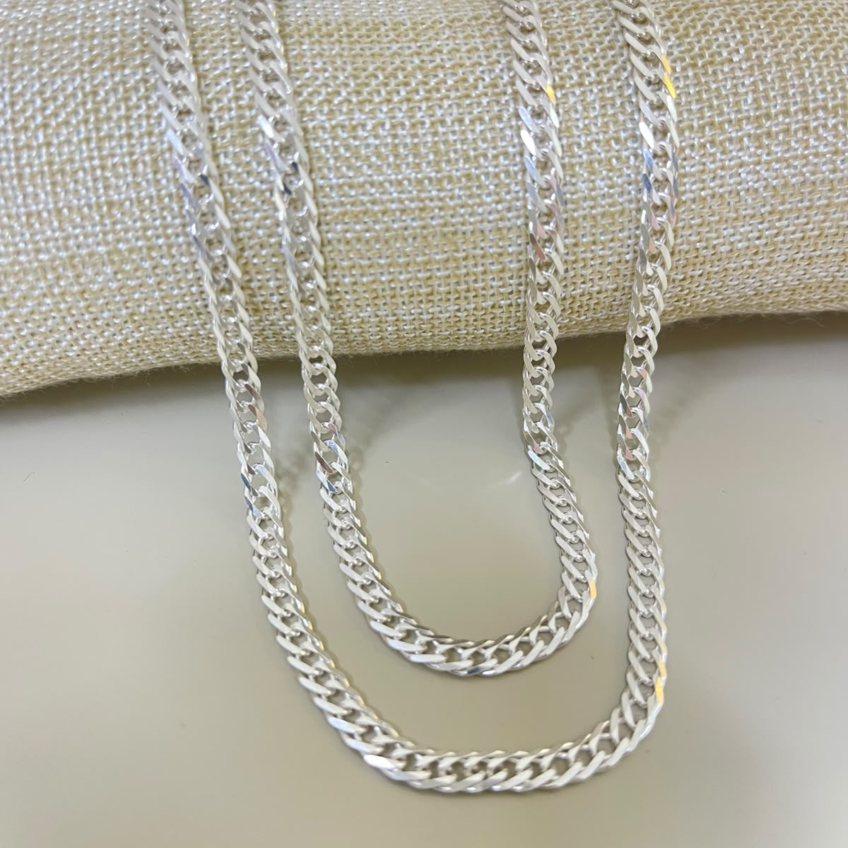 Cadena Cubana doble 60cm 15.03/gr ID: 650